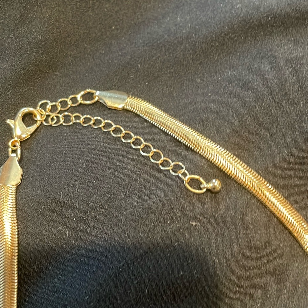 Statement Necklace - Picture 3 of 3